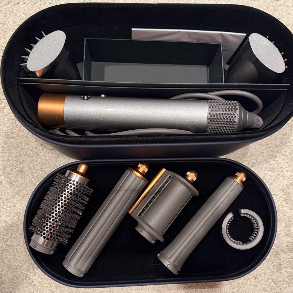 Dyson Airwrap Multi-Styler Complete Long - Picture 9 of 12